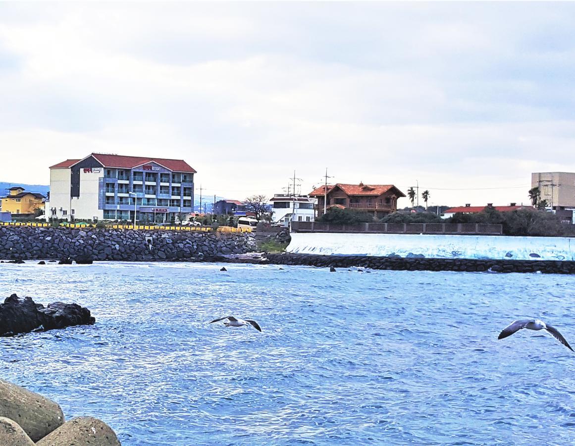 Jeju Sunbeach Resort Oedo-dong Exterior photo